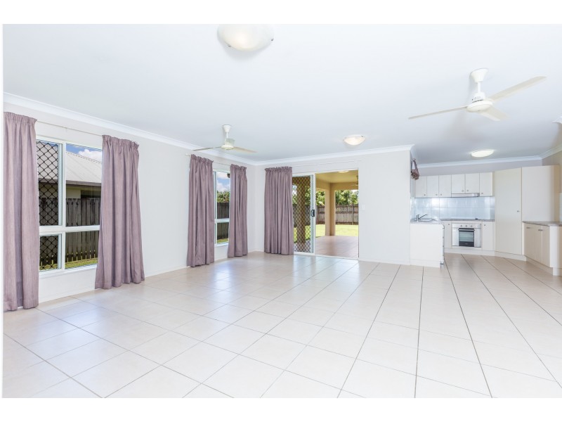 7 Australis Close, Edmonton QLD 4869