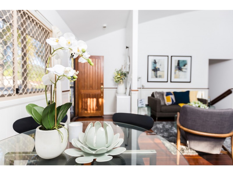 9 Quadrio Cresent, Brinsmead QLD 4870