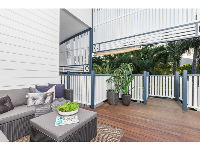 9 Quadrio Cresent, Brinsmead QLD 4870