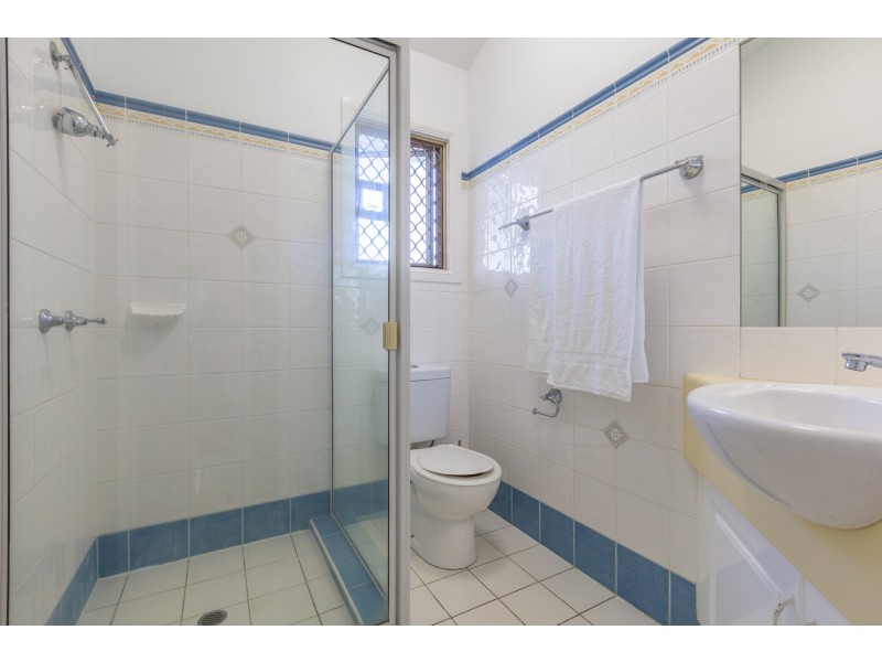 9 Quadrio Cresent, Brinsmead QLD 4870