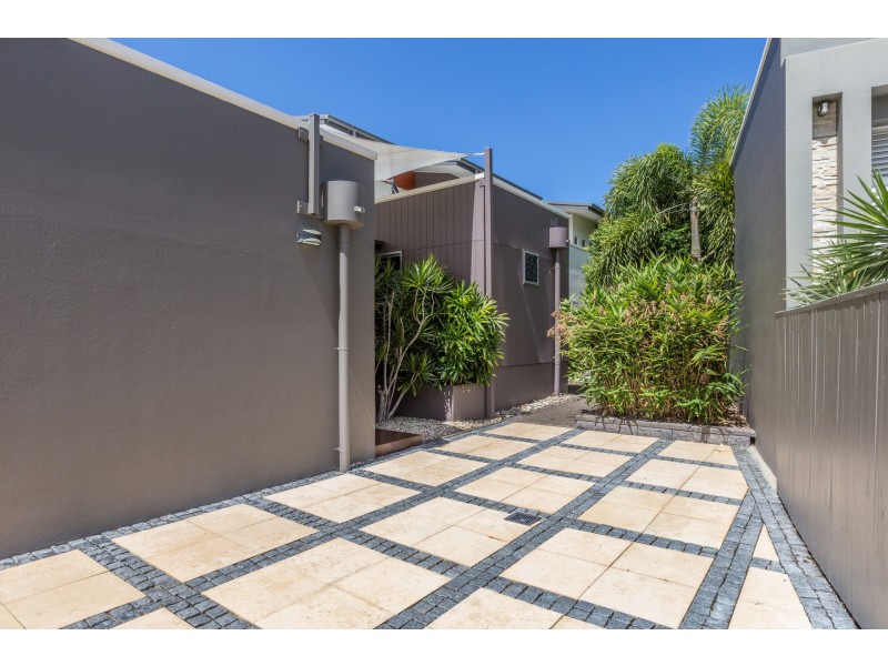 26 Brindabella Quay, Trinity Park QLD 4879
