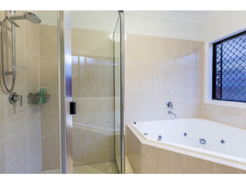 54 Harbour Drive, Trinity Park QLD 4879