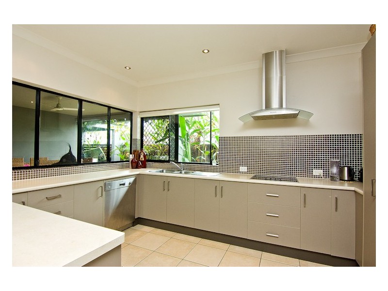 8 Seclusion Drive Palm Cove, Palm Cove QLD 4879