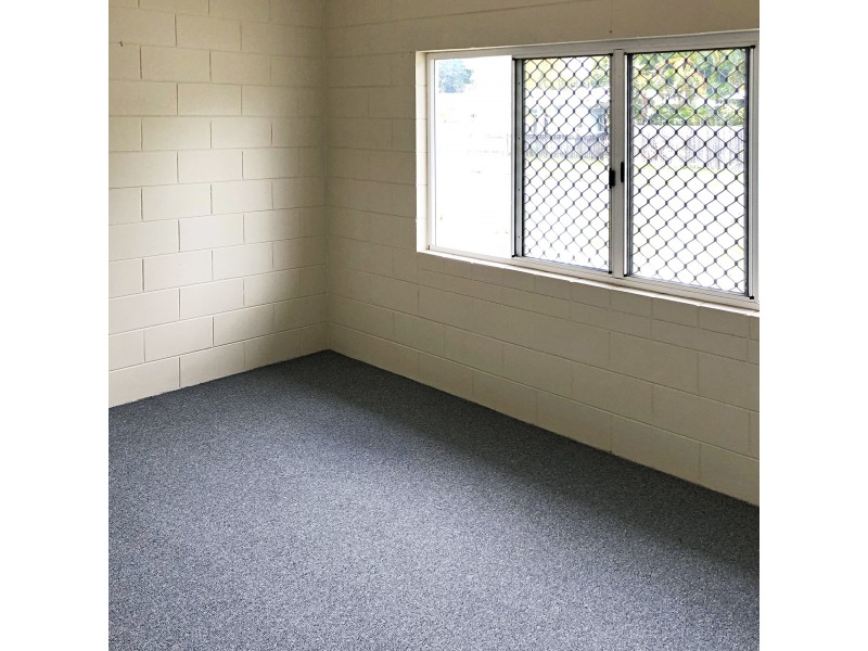 6 Napier St, Trinity Park QLD 4879