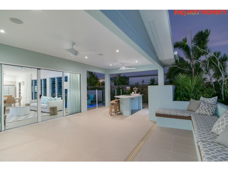 10 Castleton Entrance, Smithfield QLD 4878