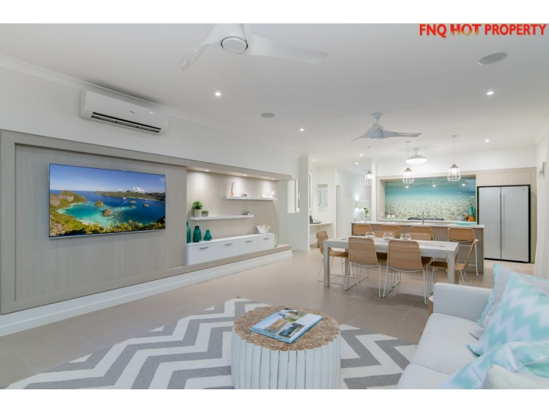 10 Castleton Entrance, Smithfield QLD 4878