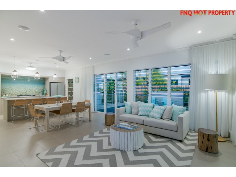 10 Castleton Entrance, Smithfield QLD 4878