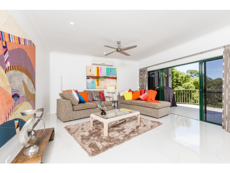 3 Richmond Court, Mooroobool QLD 4870