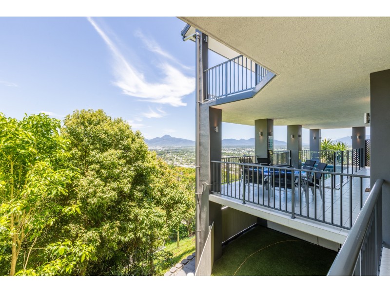 3 Richmond Court, Mooroobool QLD 4870