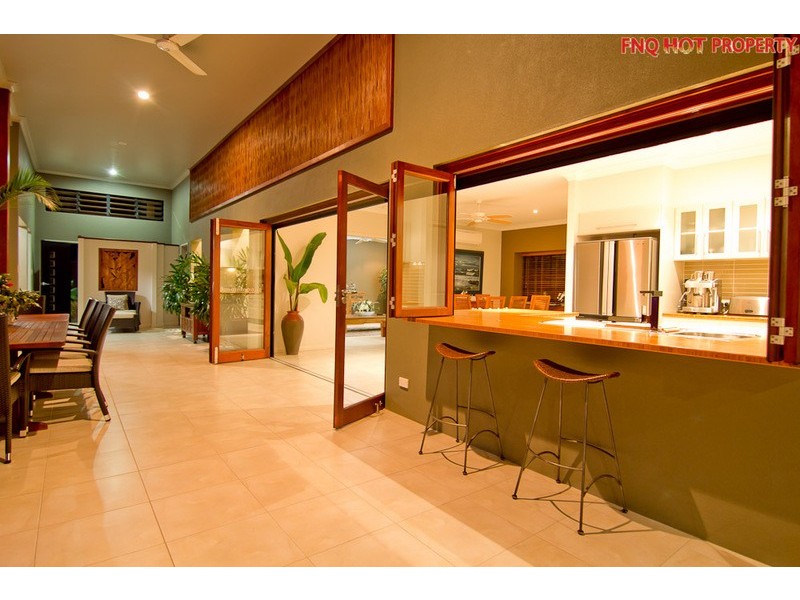 48  Iridescent Close, Trinity Park QLD 4879