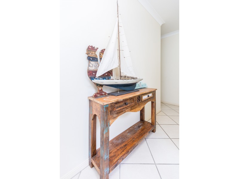 1 Cable Close, Kewarra Beach QLD 4879