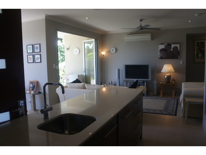 1/110 HARBOUR DRIVE, Trinity Park QLD 4879