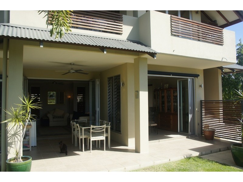 1/110 HARBOUR DRIVE, Trinity Park QLD 4879