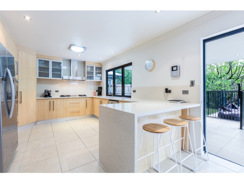 7 Icefire Quay, Trinity Park QLD 4879