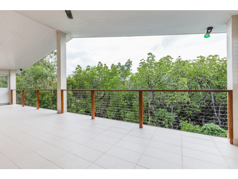 7 Icefire Quay, Trinity Park QLD 4879