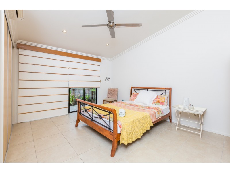 7 Icefire Quay, Trinity Park QLD 4879