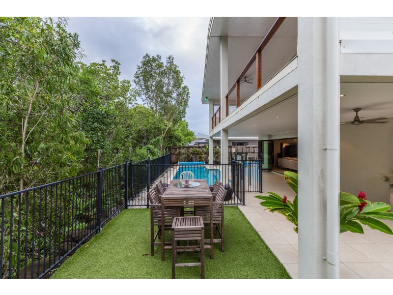 7 Icefire Quay, Trinity Park QLD 4879