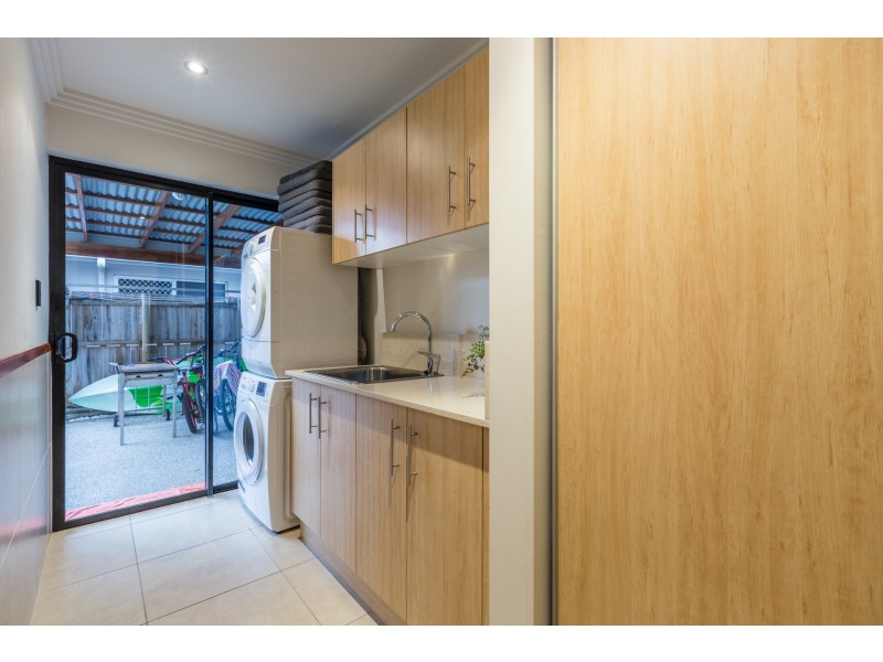 7 Icefire Quay, Trinity Park QLD 4879