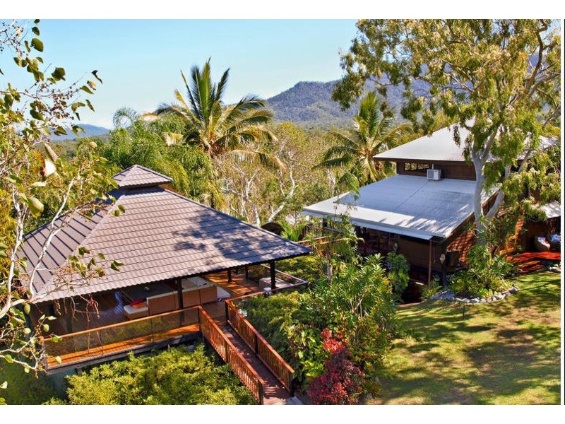 Lot 212 Captain Cook Highway, Clifton Beach QLD 4879