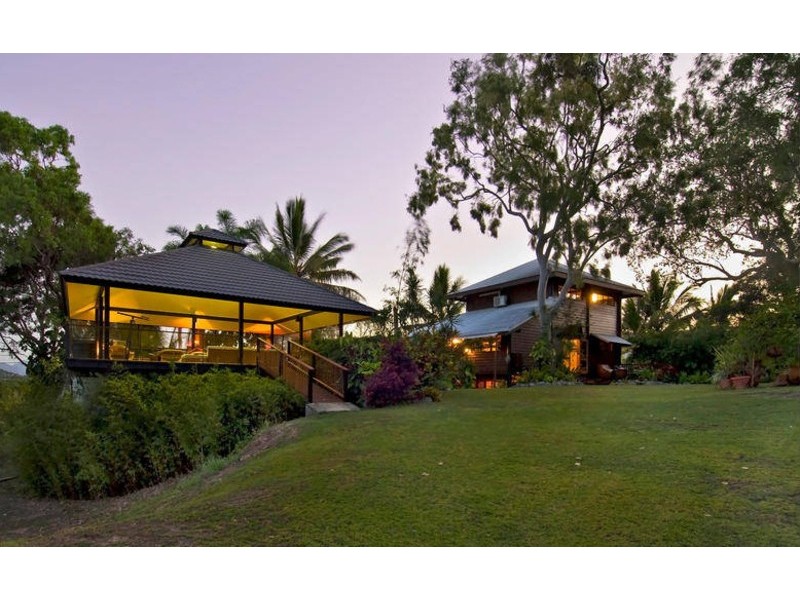 Lot 212 Captain Cook Highway, Clifton Beach QLD 4879