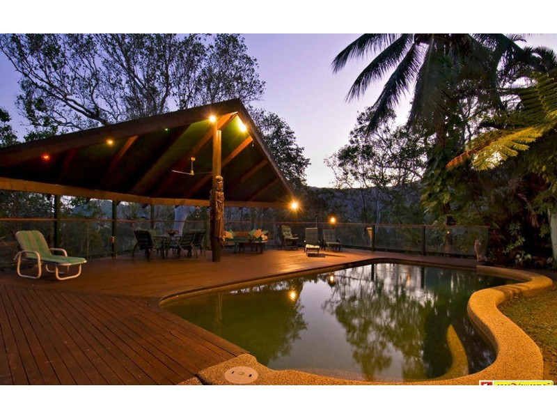 Lot 212 Captain Cook Highway, Clifton Beach QLD 4879