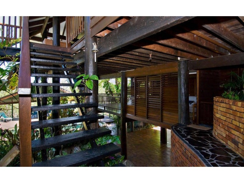 Lot 212 Captain Cook Highway, Clifton Beach QLD 4879