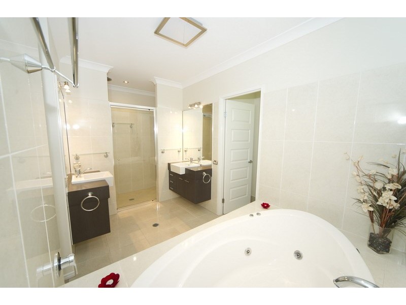48 HARBOUR DRIVE, Trinity Park QLD 4879