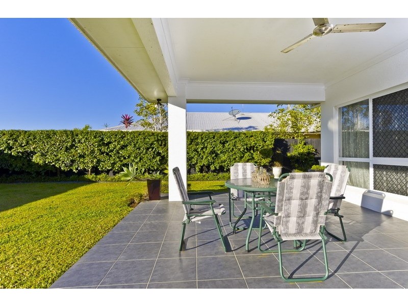 8  Goldberg Close, White Rock QLD 4868