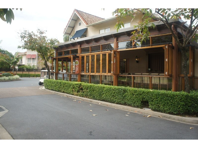 1017/2  Greenslopes Street, Cairns North QLD 4870