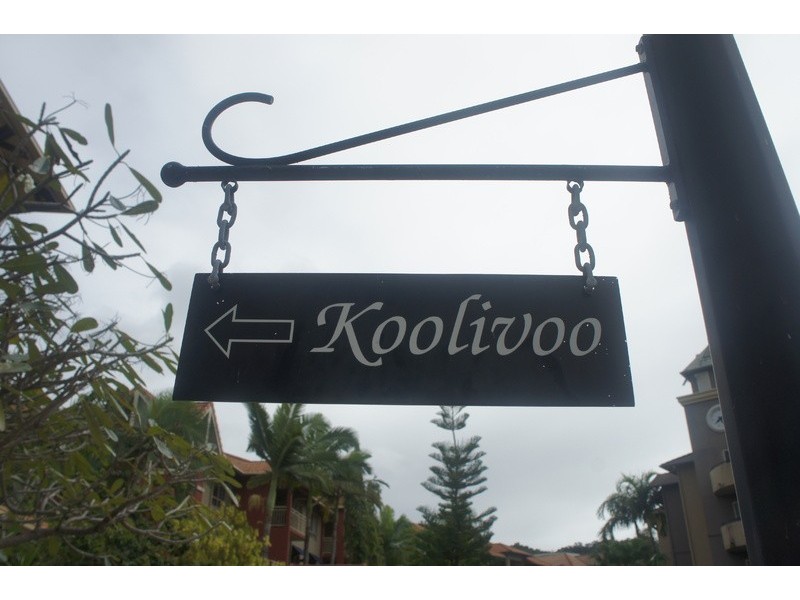 1017/2  Greenslopes Street, Cairns North QLD 4870