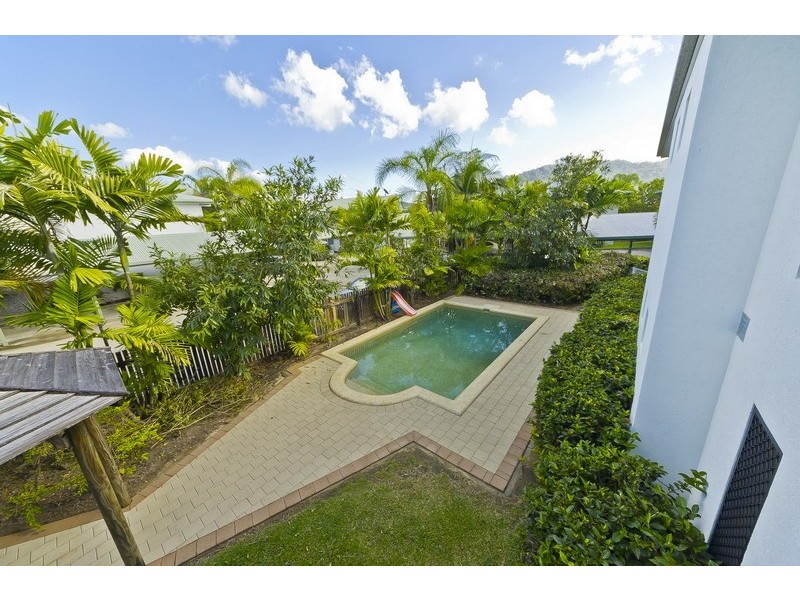 204/6 Marella Close, Manoora QLD 4870