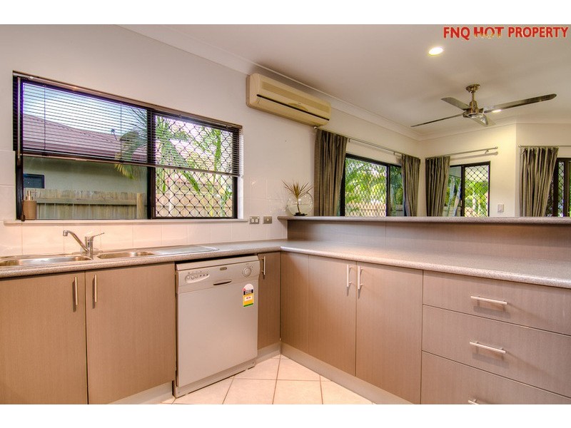 11 Surtees Close, Bentley Park QLD 4869