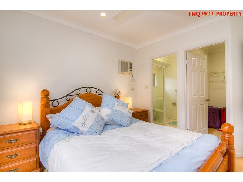 11 Surtees Close, Bentley Park QLD 4869