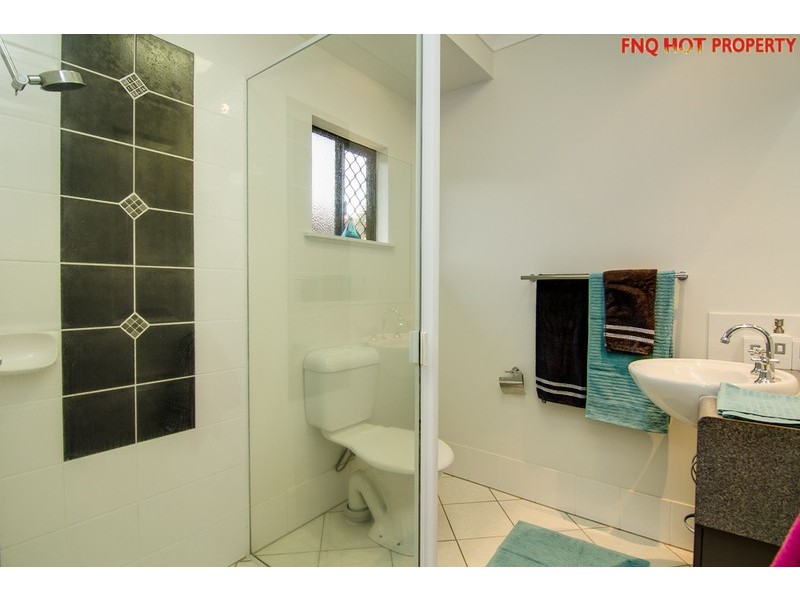 11 Surtees Close, Bentley Park QLD 4869