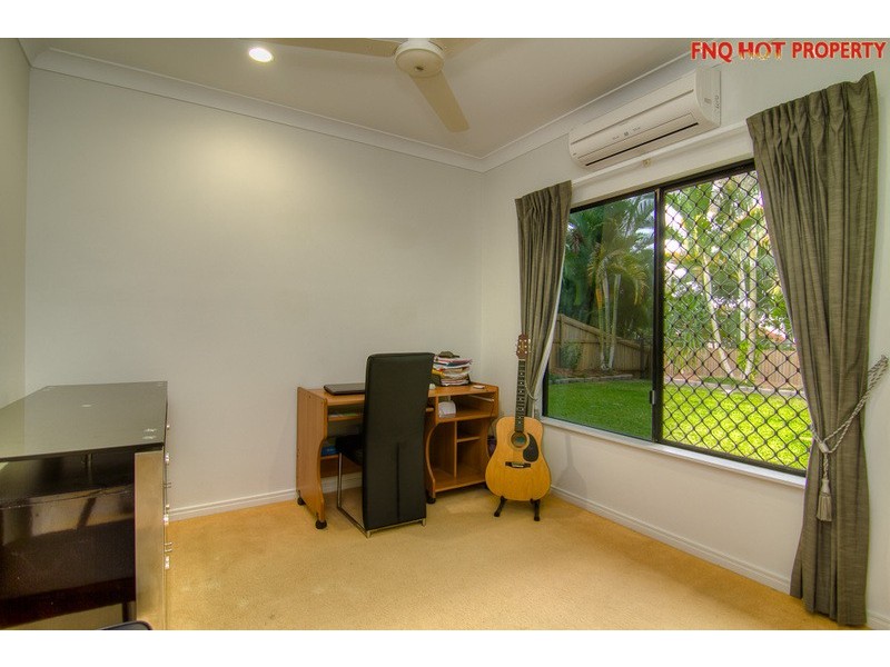 11 Surtees Close, Bentley Park QLD 4869