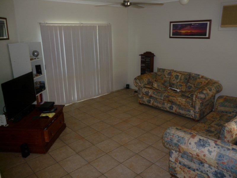 16 OPALINE CLOSE, Brinsmead QLD 4870