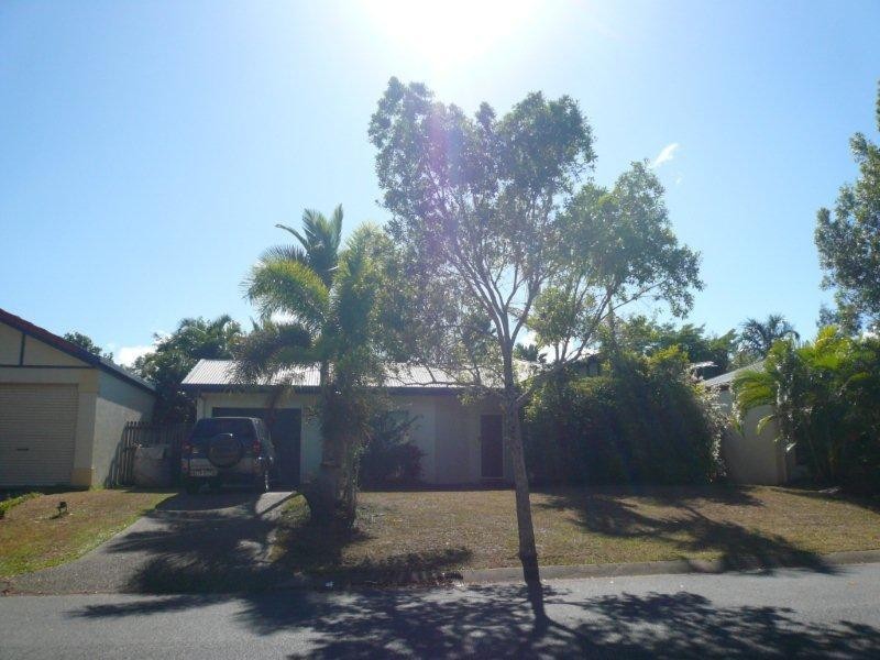 16 OPALINE CLOSE, Brinsmead QLD 4870