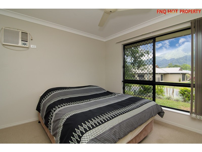 18 Altona Street, Bentley Park QLD 4869