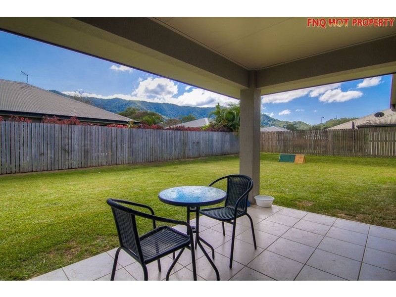 18 Altona Street, Bentley Park QLD 4869