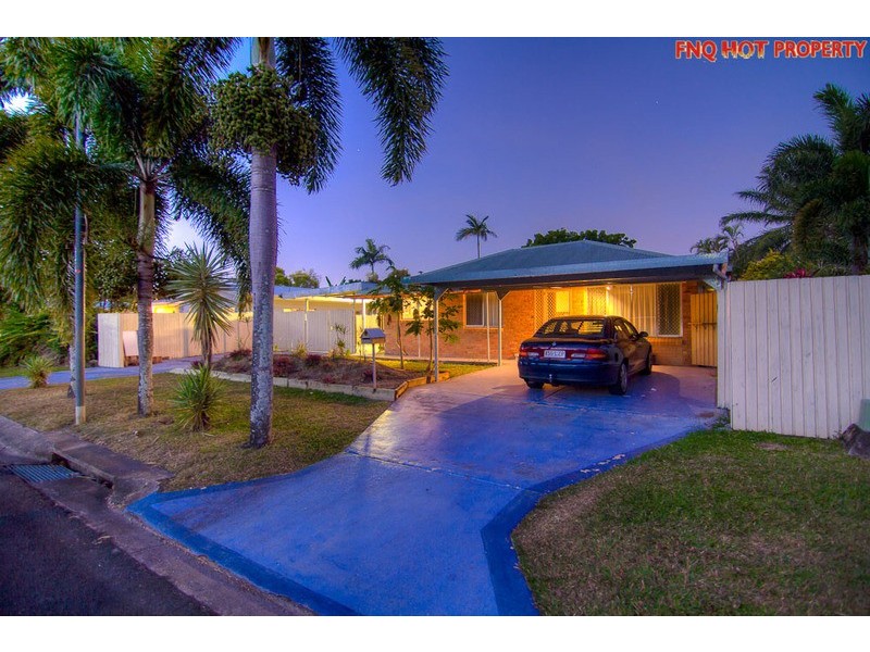 42 Tryal Street, Bentley Park QLD 4869