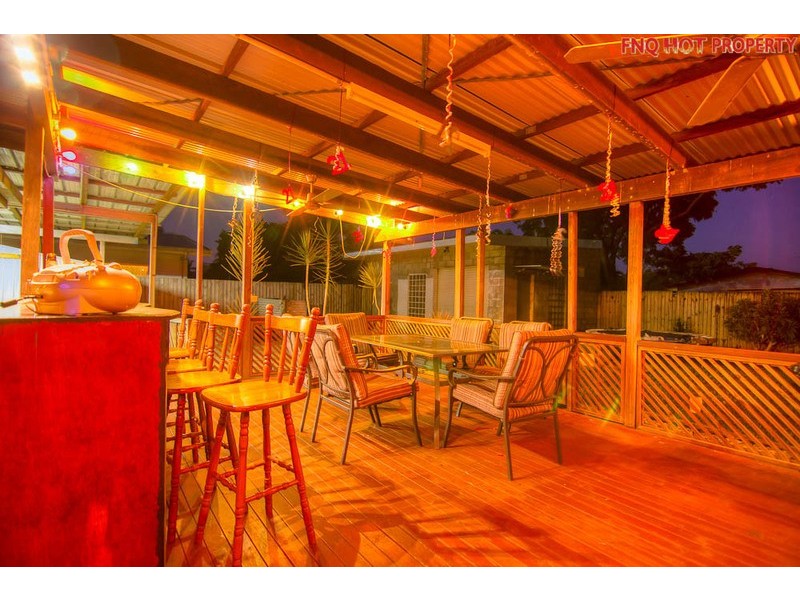 42 Tryal Street, Bentley Park QLD 4869