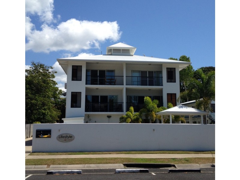 497 Varley St, Yorkeys Knob QLD 4878