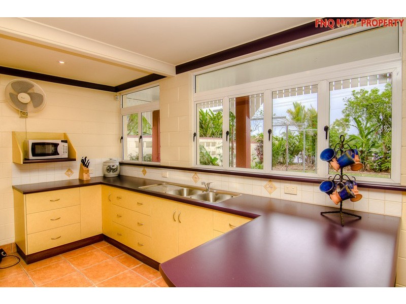 8-10 Bunda Street, Innisfail QLD 4860