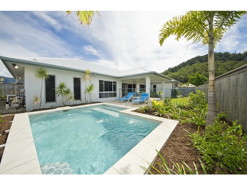 9 Bowline cl, Trinity Beach QLD 4879