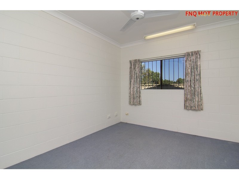 11 Riverside Parade, Trinity Park QLD 4879