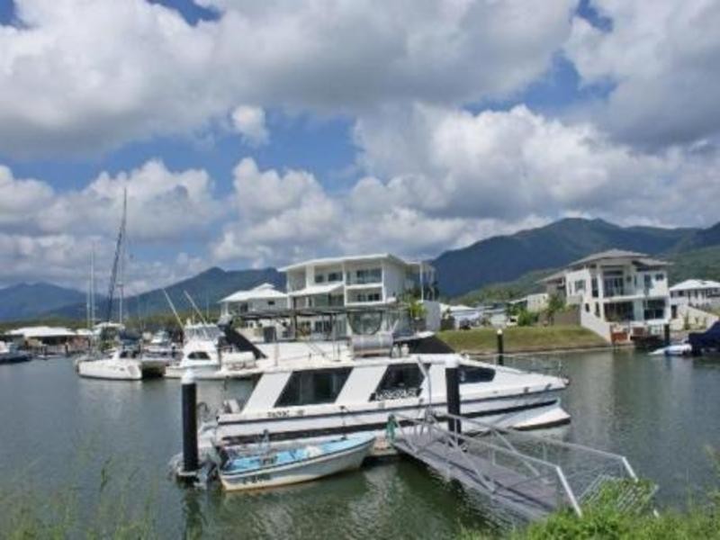 9  Brindabella qy, Trinity Park QLD 4879