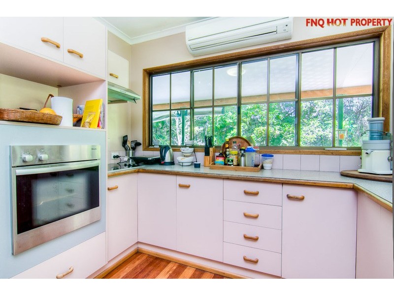 2 Fallon Close, Kuranda QLD 4881