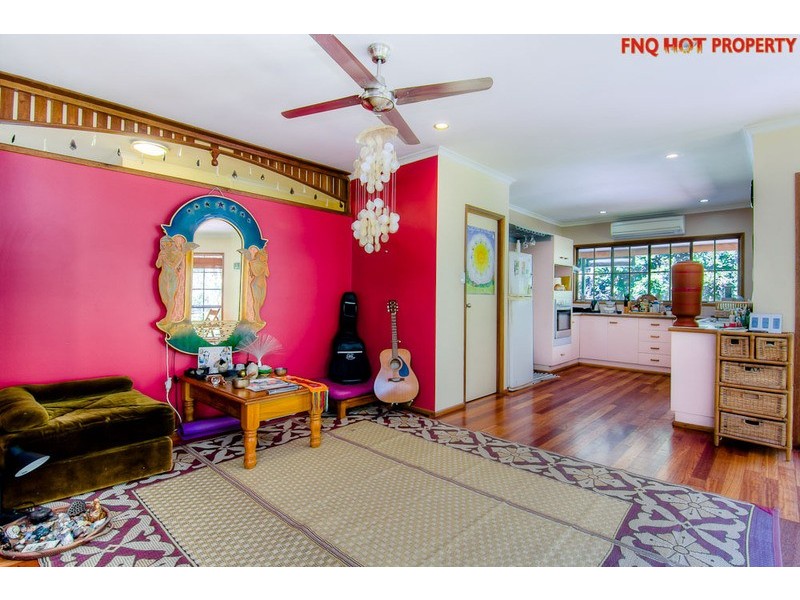 2 Fallon Close, Kuranda QLD 4881