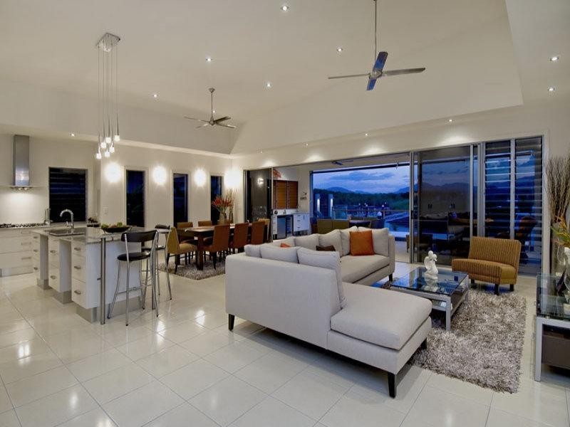 11 RAGAMUFFIN QY, Trinity Park QLD 4879