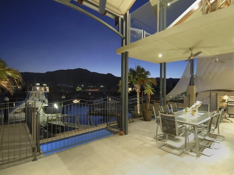 19 Brindabella QY, Trinity Park QLD 4879